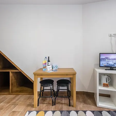 Guestready - Pocket-sized Gem In *